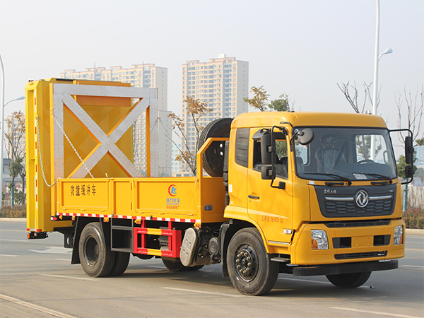 CLW5160TFZD6防撞緩沖車