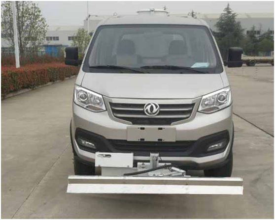 CL5030TYHBEV東風(fēng)純電動(dòng)路面養(yǎng)護(hù)車(chē)